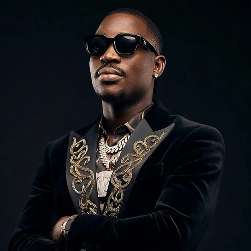 DJ Delight Ft. DJ Chicken - Gbe Body Beat